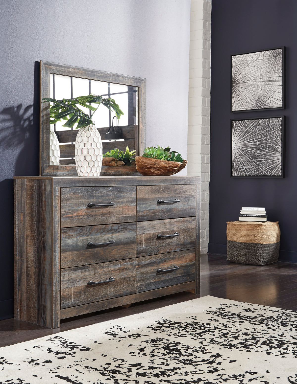 Drystan Bedroom Set